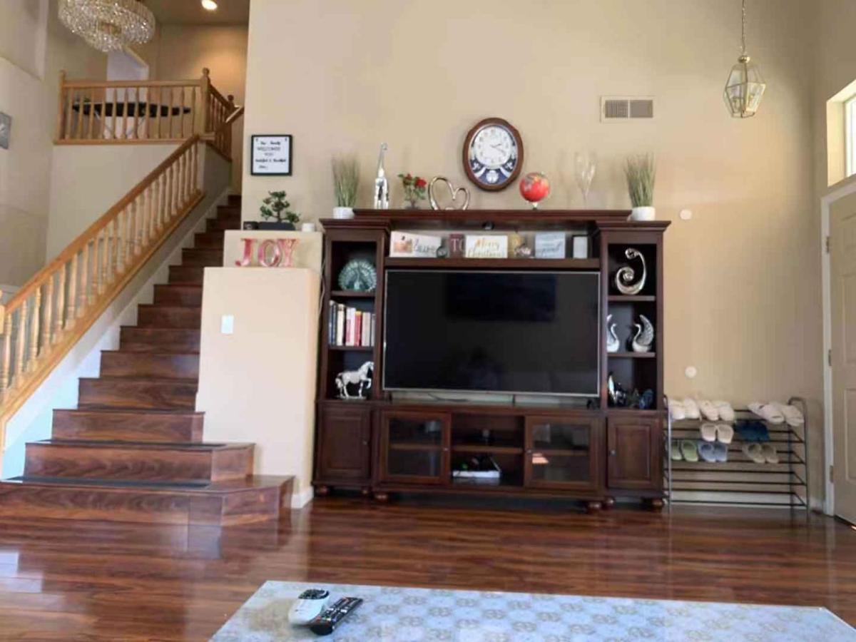 Sweet Home Elk Grove Esterno foto