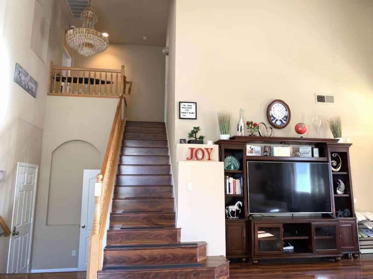 Sweet Home Elk Grove Esterno foto